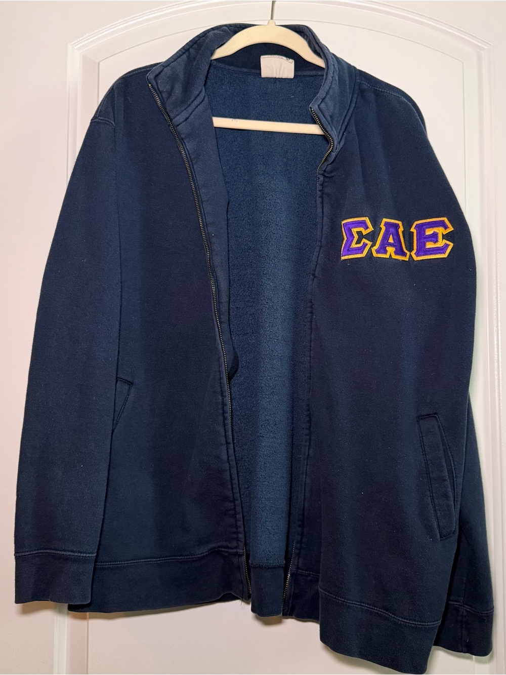 Vintage Sigma Alpha Epsilon (SAE) Zip Up navy blue jacket